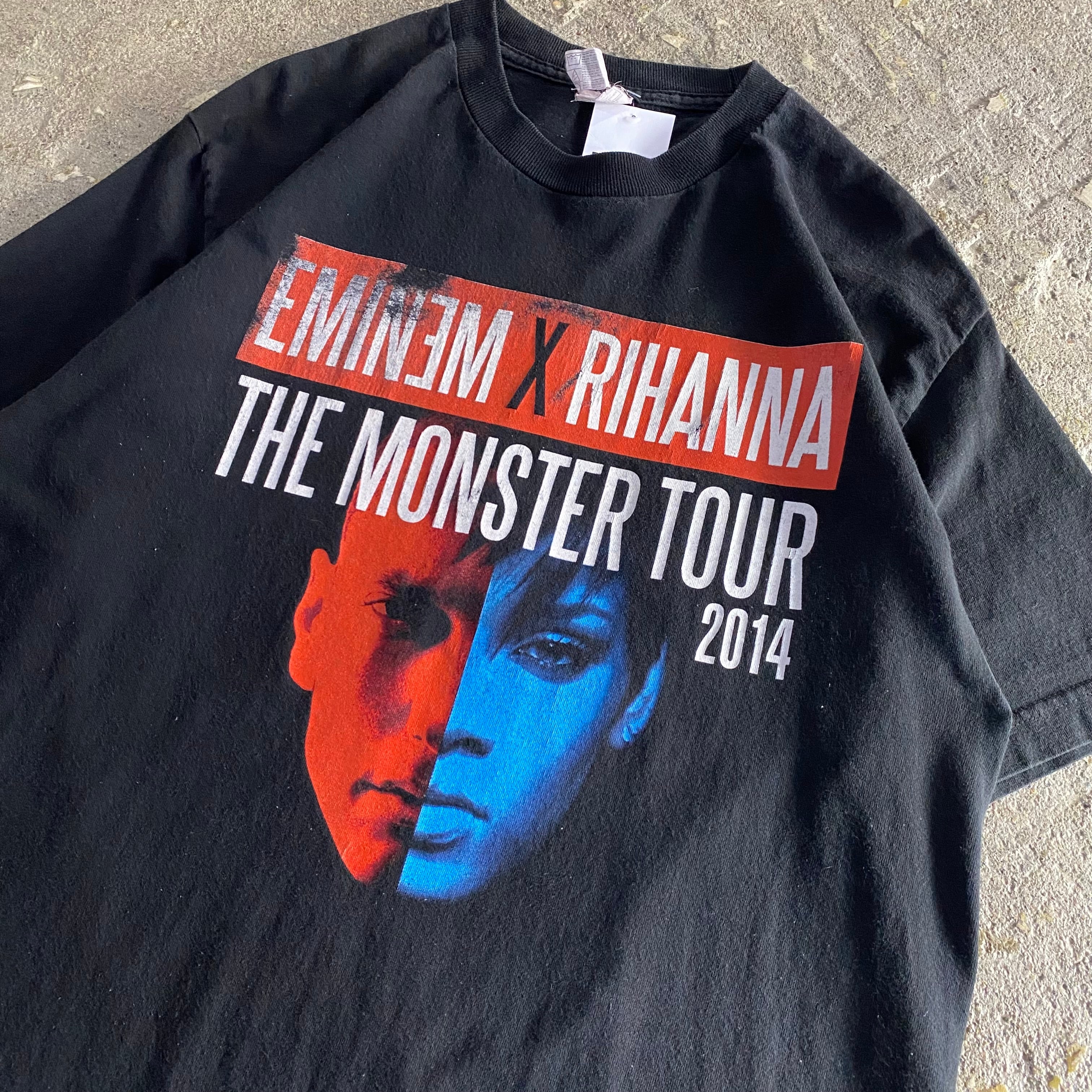 2014s EMINEM×RIHANNA 
