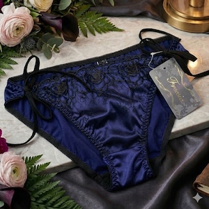 Plus Size Satin Tie-side Panty (Navy) | サテン 紐パン (ネイビー) | FREESIA Original