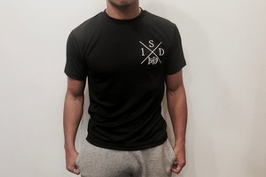 ONESHOTDOWN Xデザイン ドライTシャツ