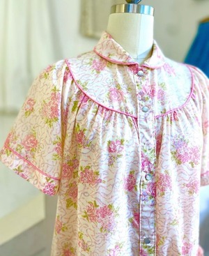 "Sears" pink flower print nighty gown