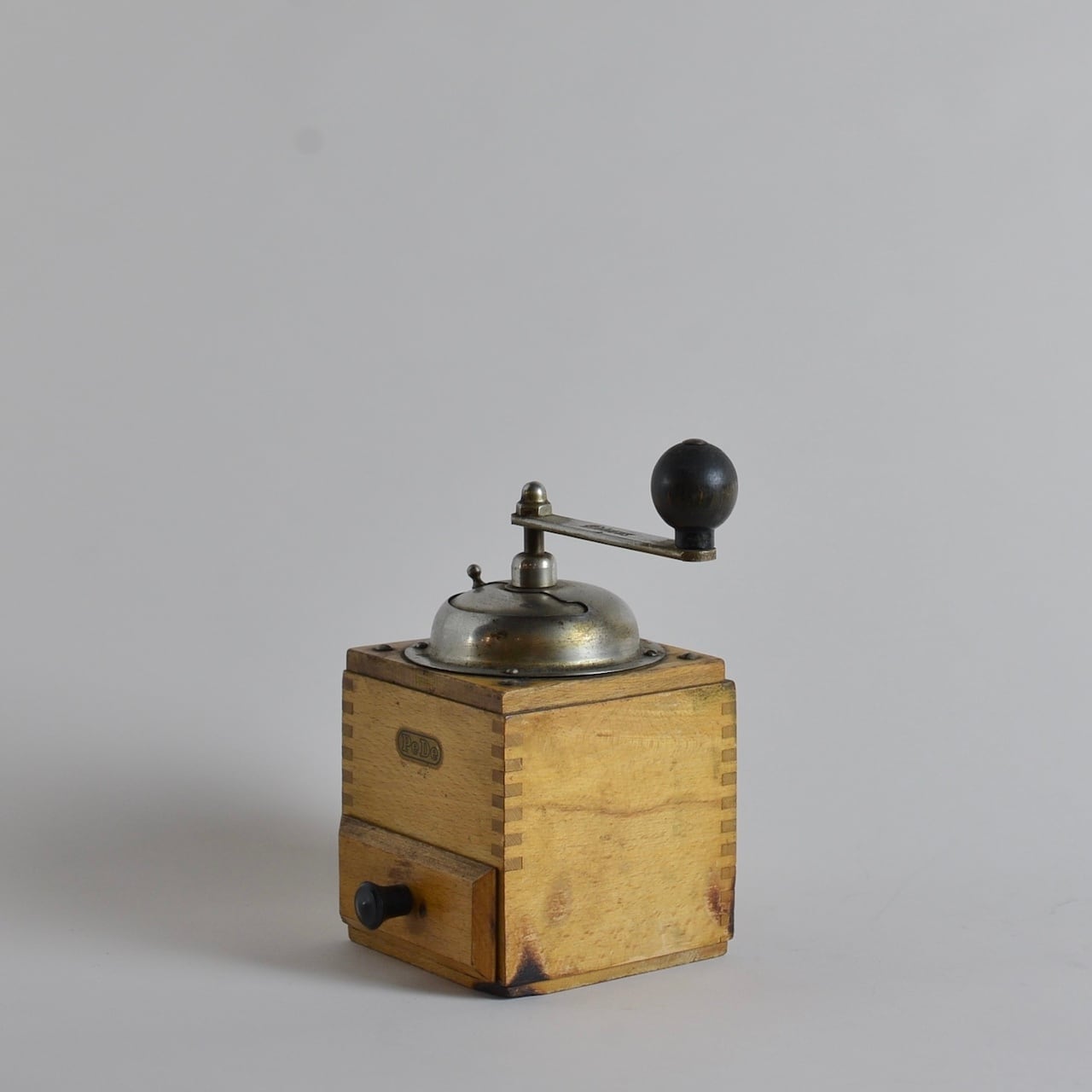 Coffee Mill / コーヒー ミル 【B】〈 Pe De Dienes・ペーター Coffee Mill / コーヒー ミル 【B】〈 Pe De Dienes・ペーター
