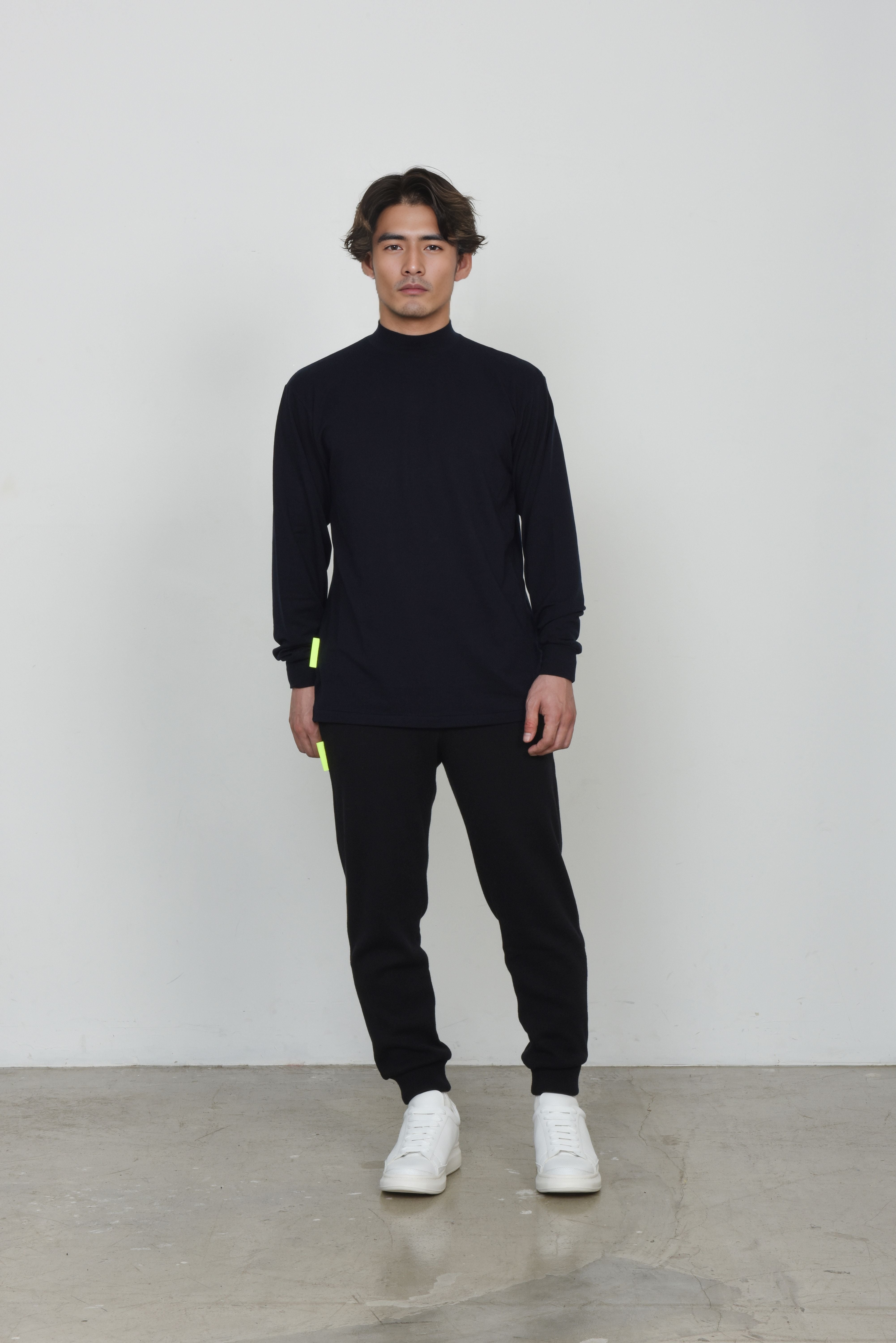 MOCK NECK D.NAVY | lolo