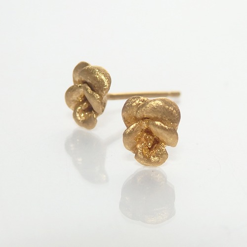 ビオラピアス(gold)