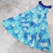 フラダンス 衣装 CC Fashions CCファッション ワンピース ドレス ブルー系 ホワイト系 ハワイ製 花柄 モンステラ柄 かわいい 華やか 鮮やか 明るい 爽やか 青 水色 白ハワイアン アロハ ハワイアンプリント フラ ダンス レッスン 練習