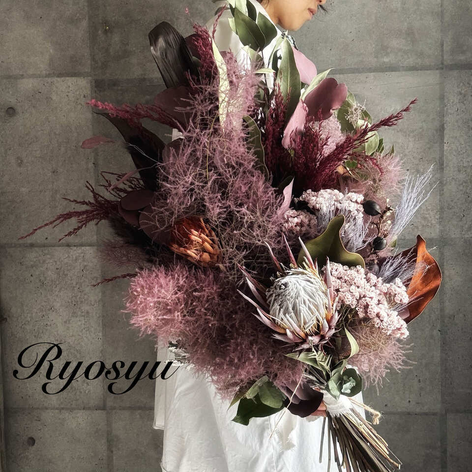 スモークツリーと秋色紫陽花のフライングリース 【公式通販】