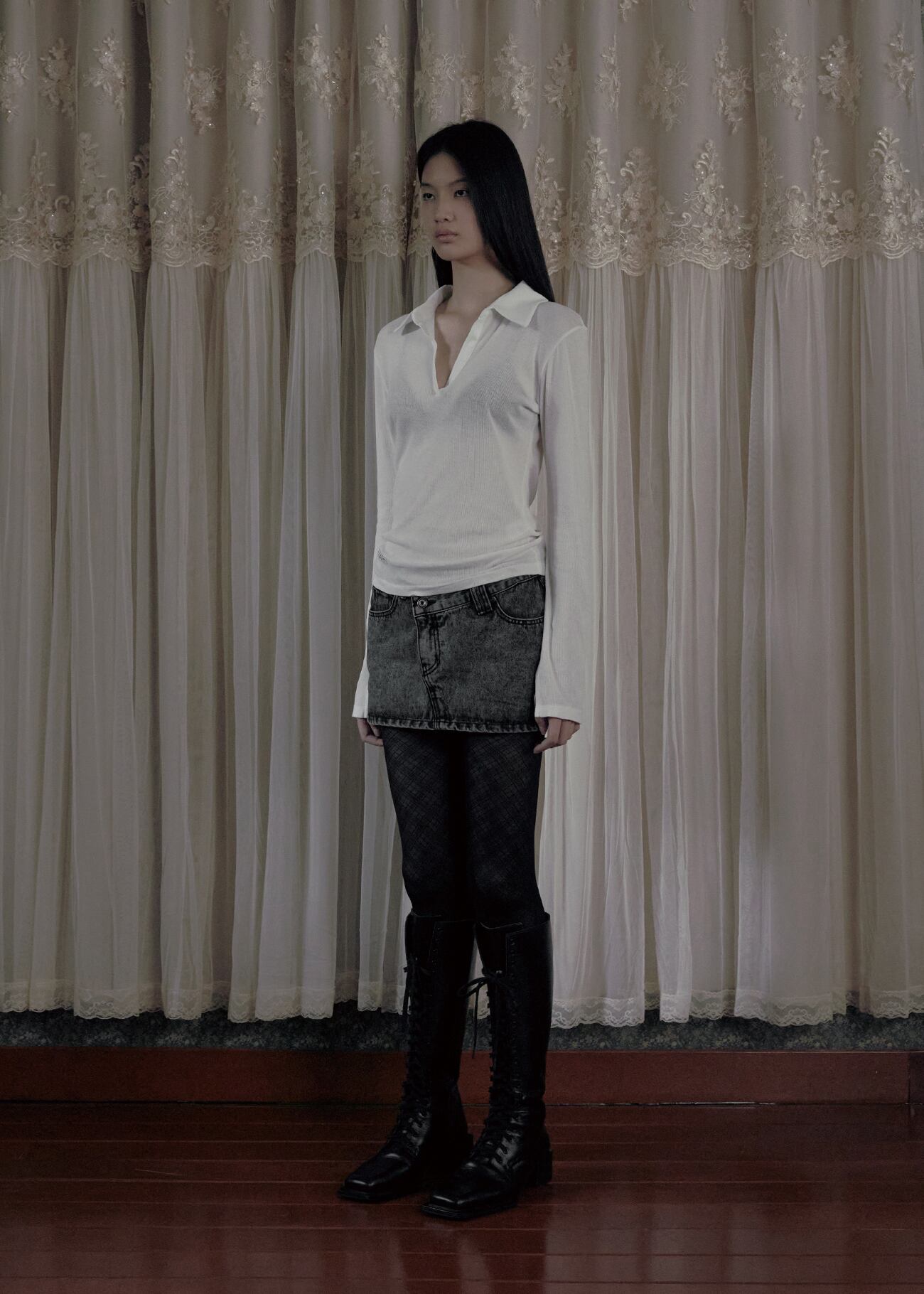 BOHEMIAN SEOUL] CROSSOVER DENIM MINI SKIRT, SNOW BLACK 正規品 韓国