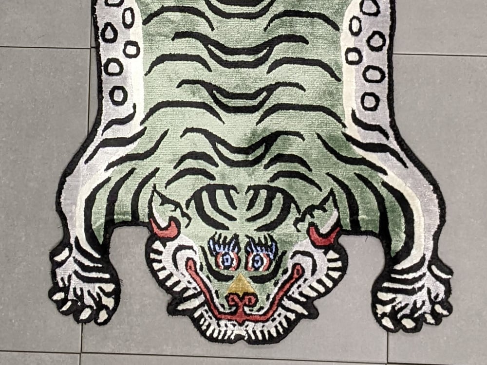 シルク | Tibetantiger(チベタンタイガーラグ)の公式オンラインショップ