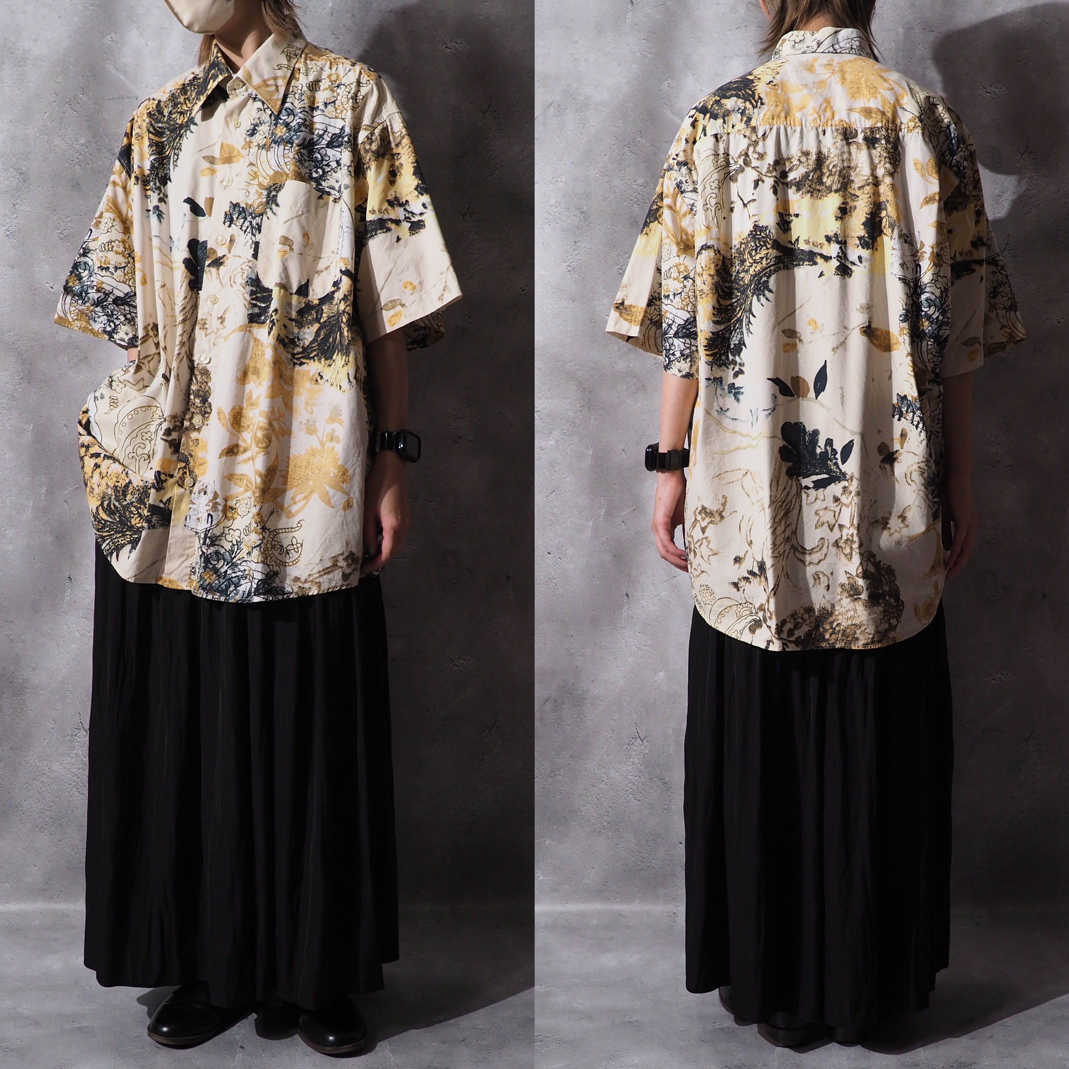 Modern retro flower printed pail tone cotton loose shirt