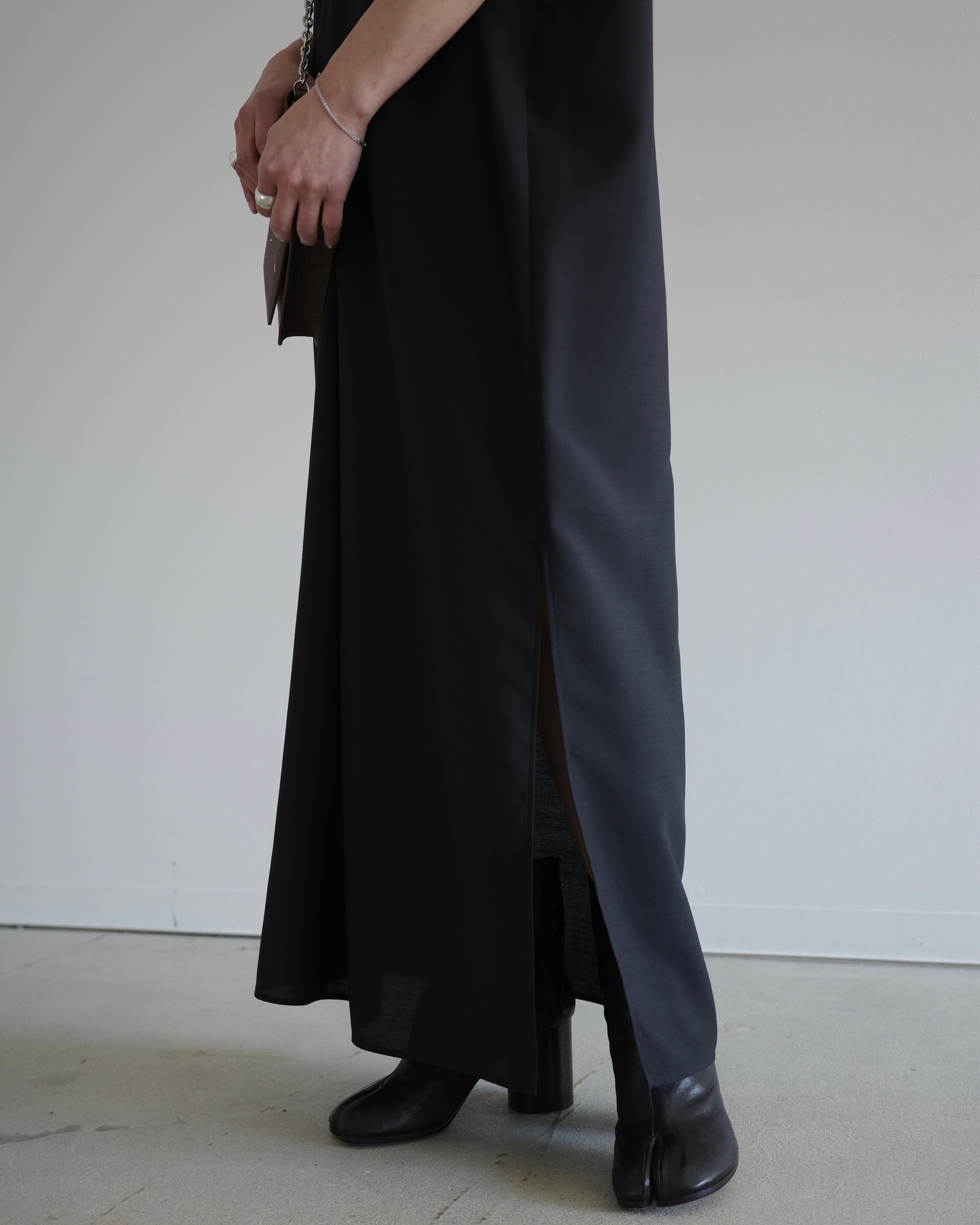 THE RERACS / FRONT TUCK POLO DRESS SLEEVELESS | LA VILLA ROUGE