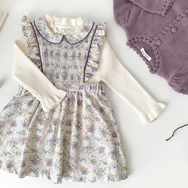 【取寄】細部までこだわり満載なシャーリング花柄エプロンワンピース