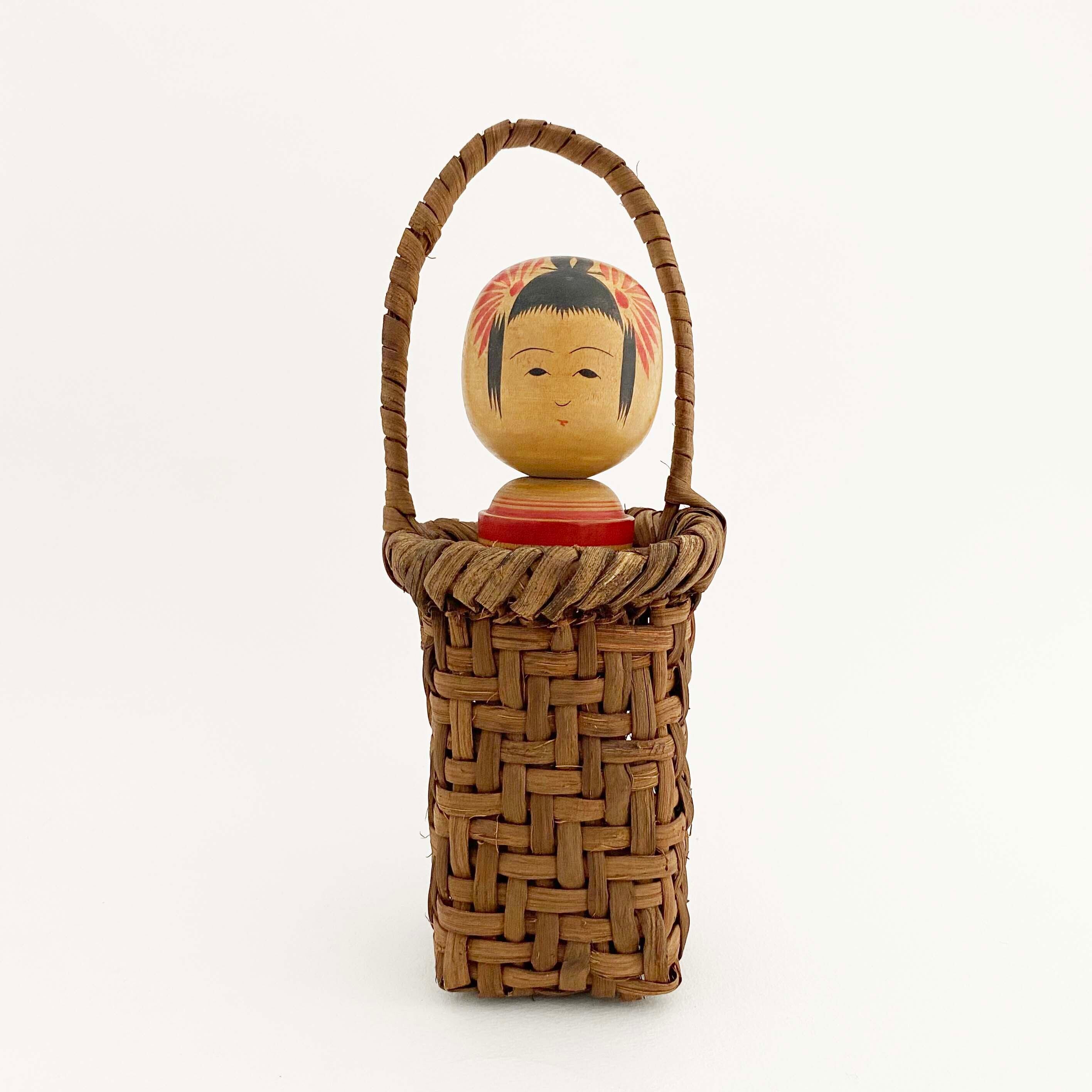 葡萄蔓かご+こけし 大(外鳴子系 / 本間留五郎工人)