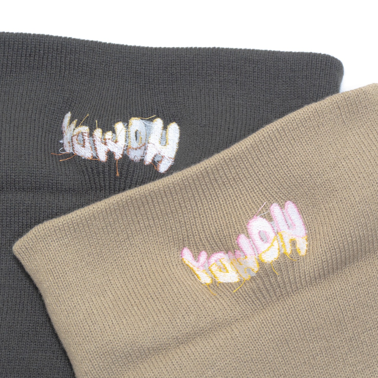 HOWDY blow Knit CAP [ダークブラウン]