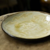 紀窯　スリップ　7寸皿（C）