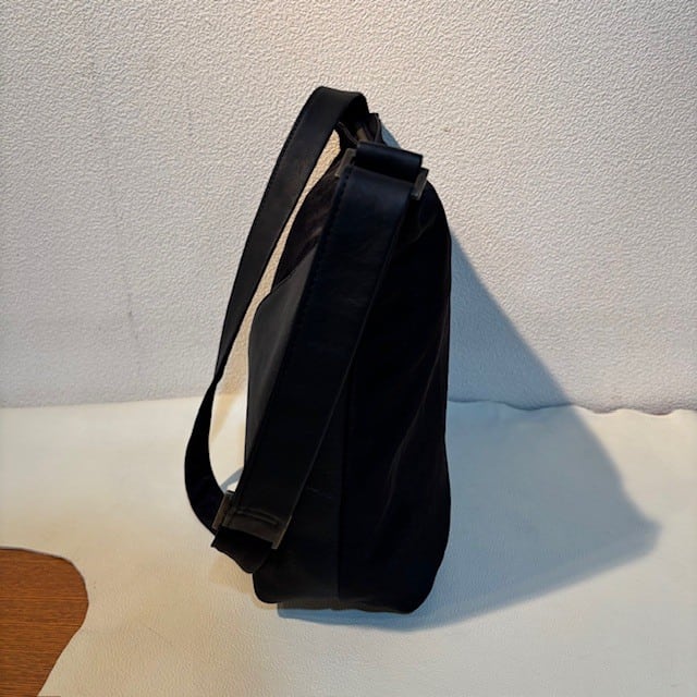 B.stuff　 再入荷！ナイロンコンビ変形2WAYショルダー(クロ)