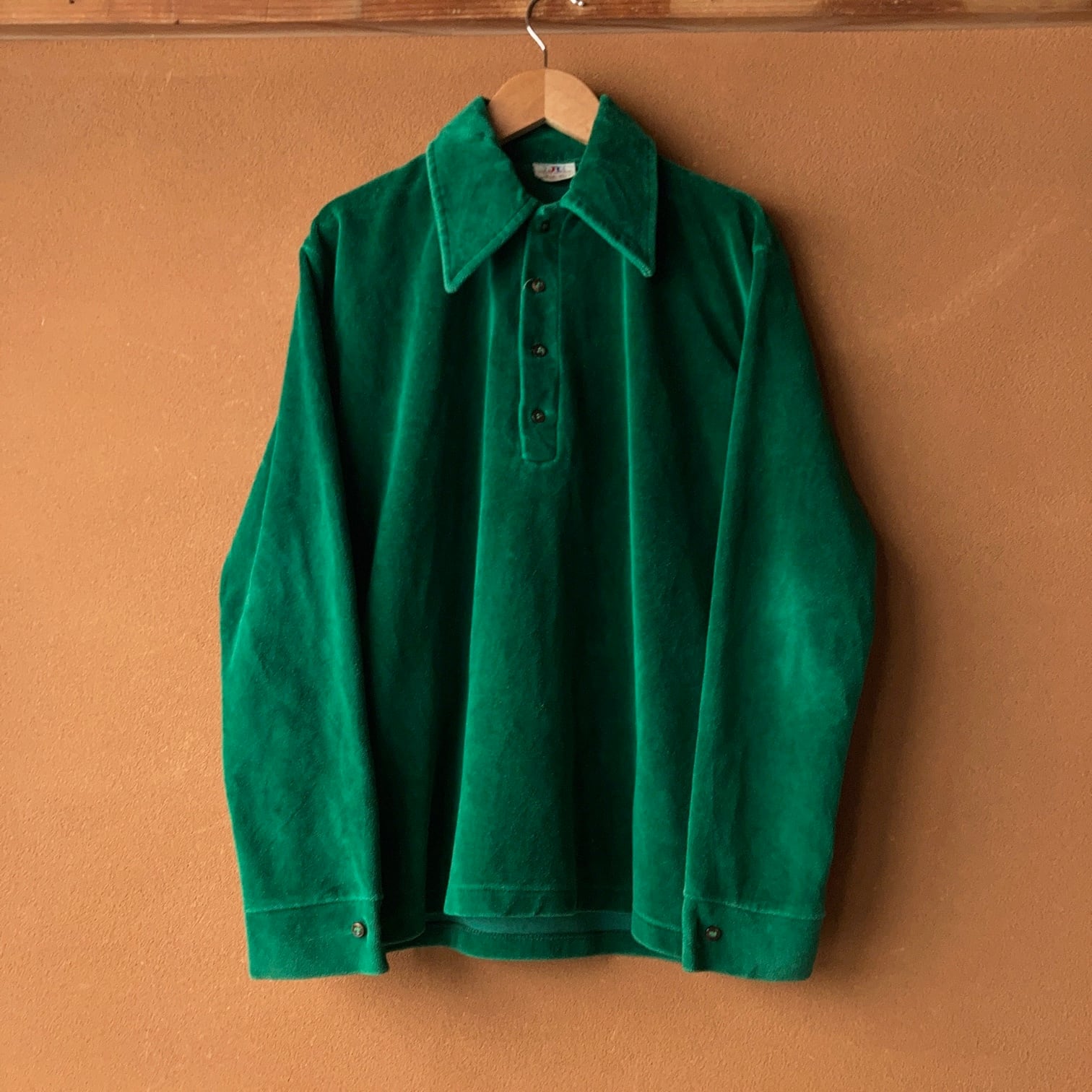 1970's ベロアプルオーバーシャツ グリーン SIZE L【0304A118 1970's ベロアプルオーバーシャツ グリーン SIZE L【0304A118