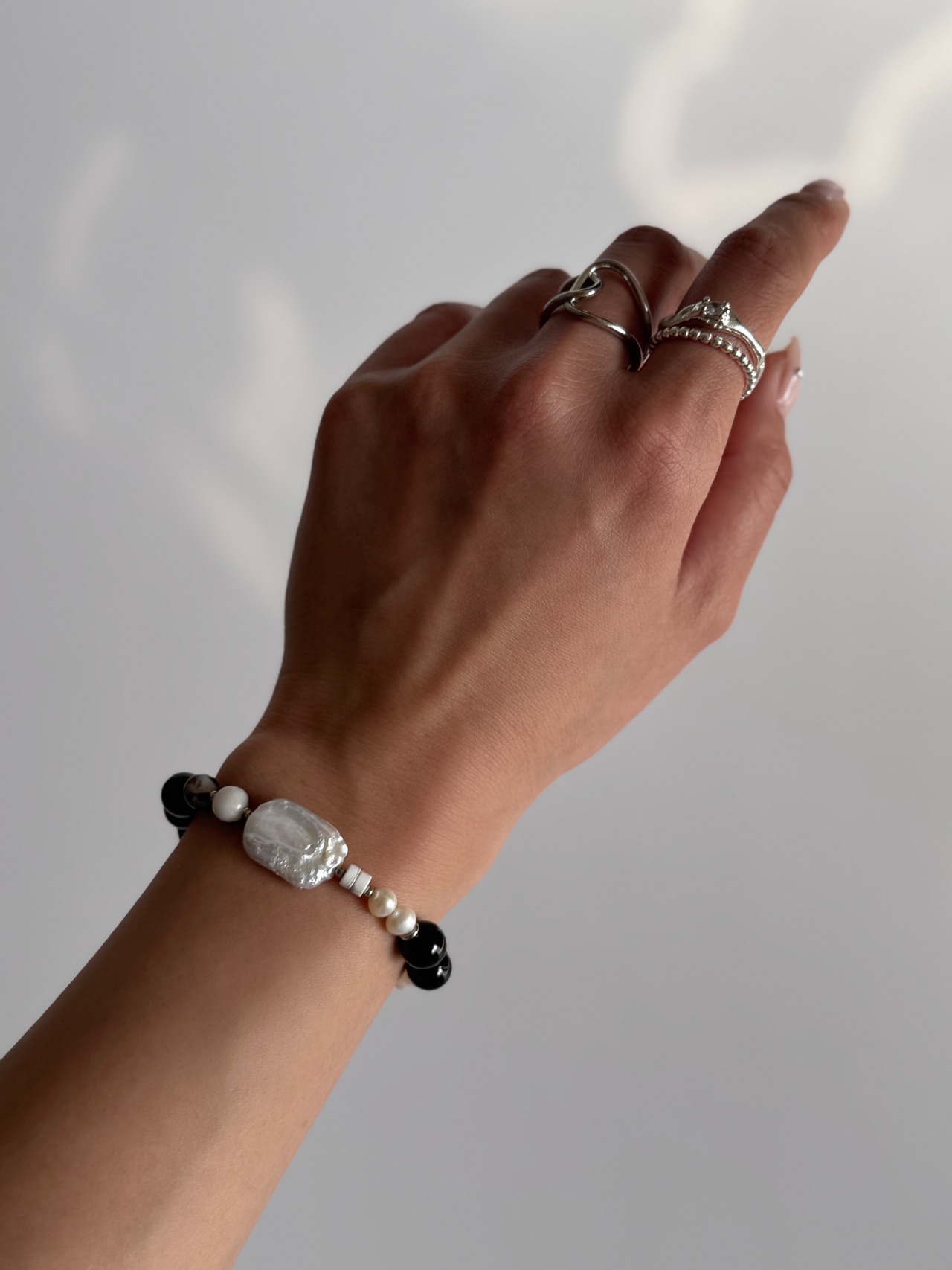 bracelet |  monotone×pearl［GB039］