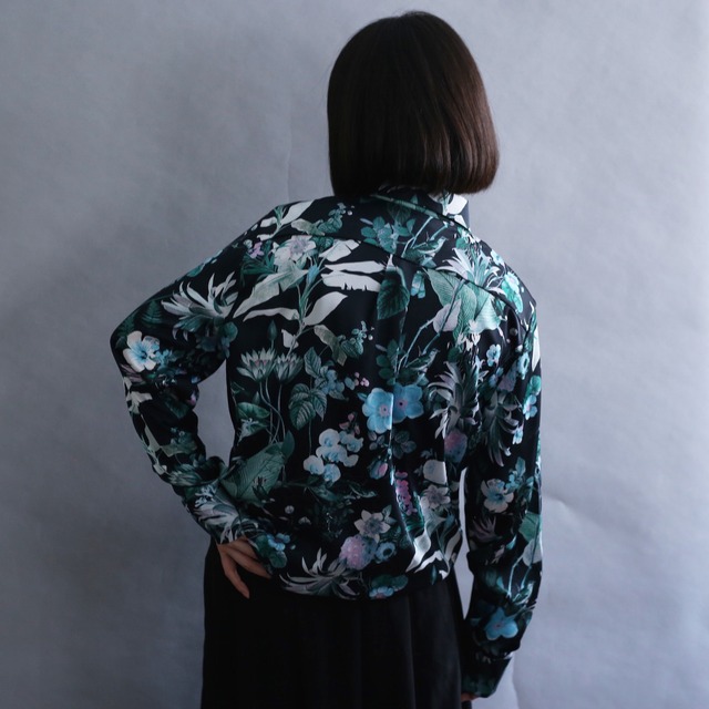 cold color flower pattern l/s mode shirt