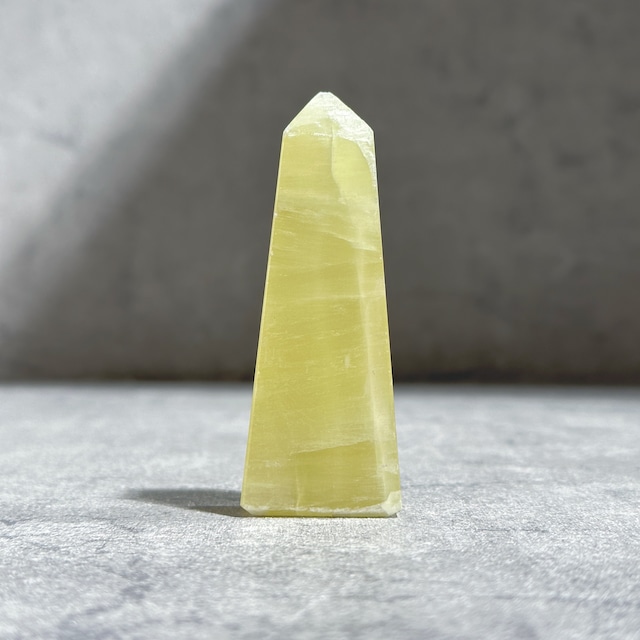 イエローカルサイト タワー型21◇Yellow Calcite◇天然石・鉱物・パワーストーン