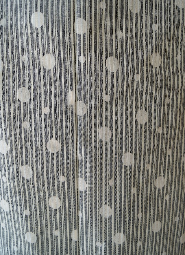 【浴衣】墨×生成り色　縞に水玉紋浴衣_1