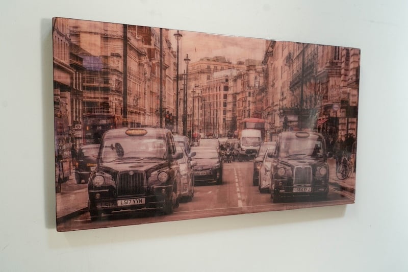 London / ロンドンの現代アート作品 絵画販売 | TOMOYA GALLERY STORE