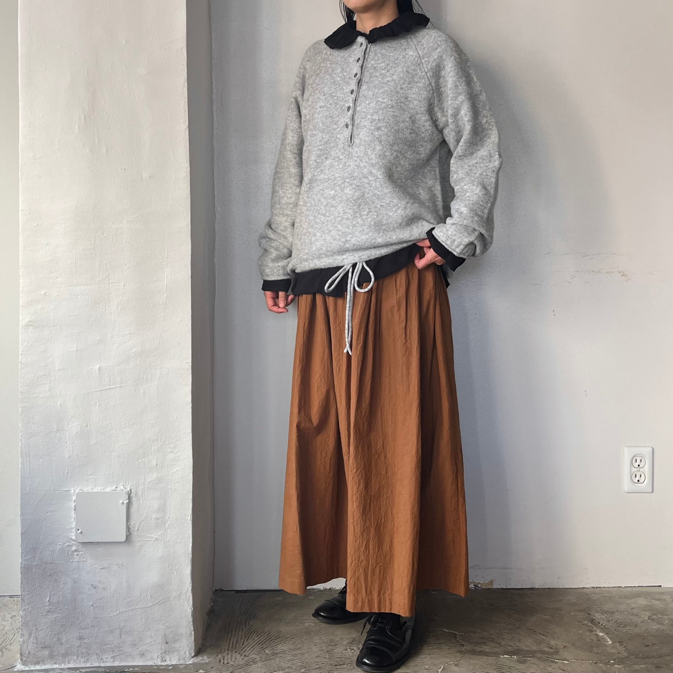 Houttuynia cordata モックネックヘンリーネックニットプルオーバー