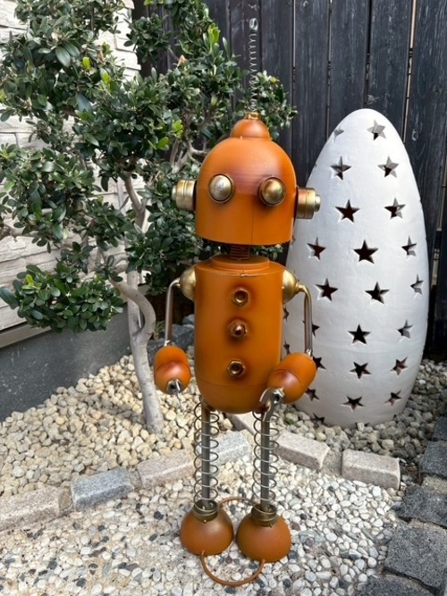 【大人気！！カッコいいけど、どこか可愛い！！】ロボット　かわいいロボット！　E