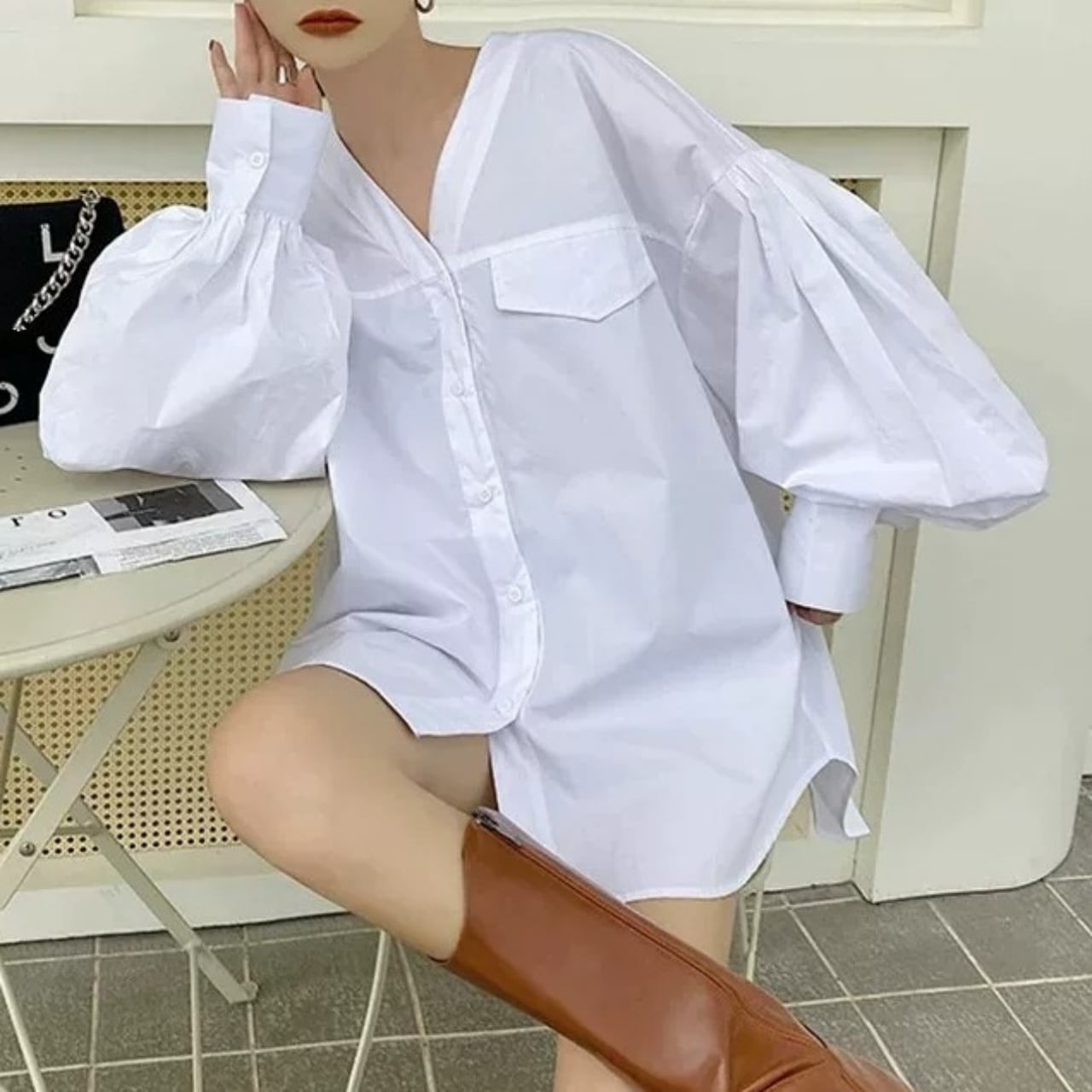 Volume Sleeve V-Neck Shirt 01439