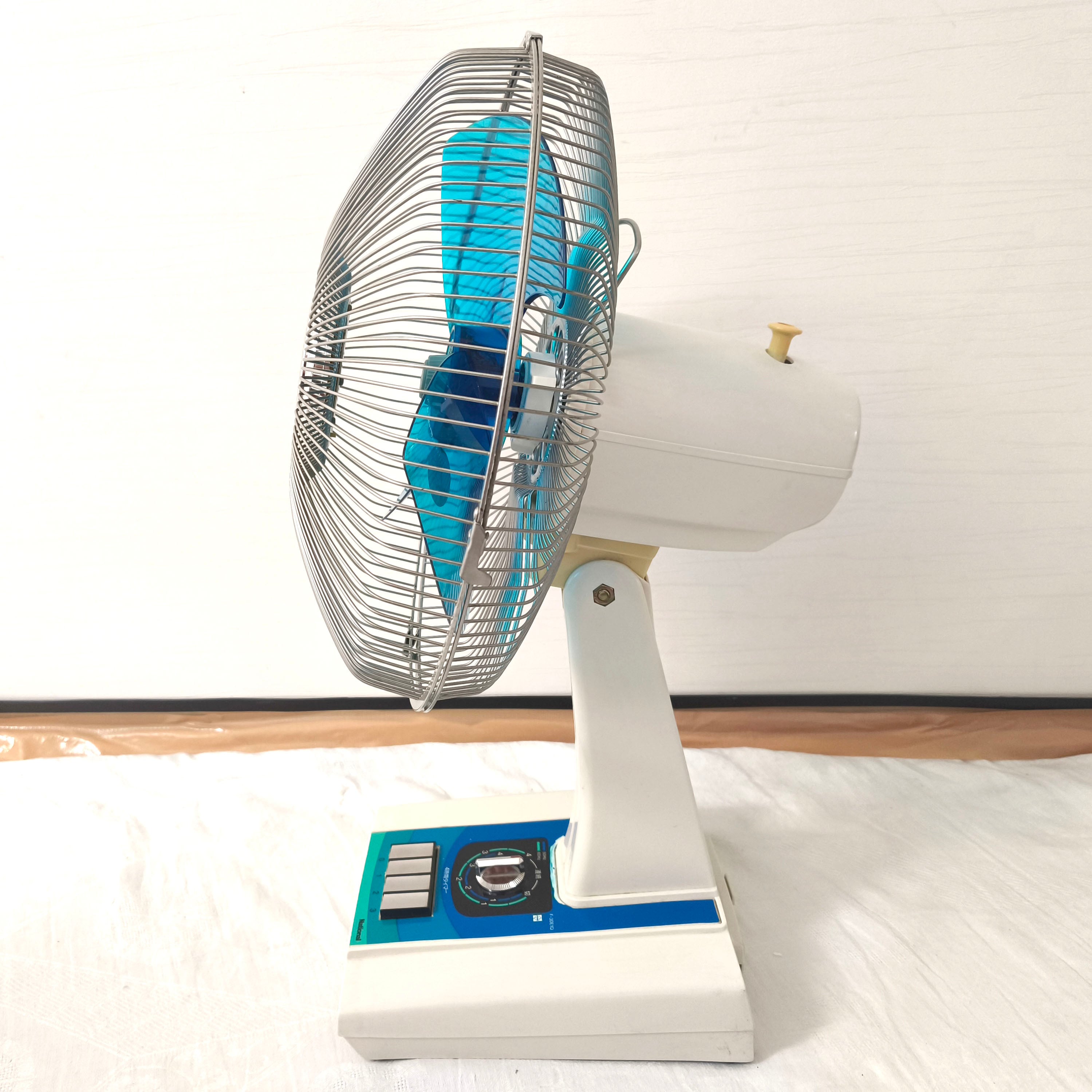 貴重　昭和レトロ扇風機　ナショナル（National） F-20FZ﻿ 317i【1000円〜】National/ナショナル 扇風機 F-30EZ 昭和レトロ