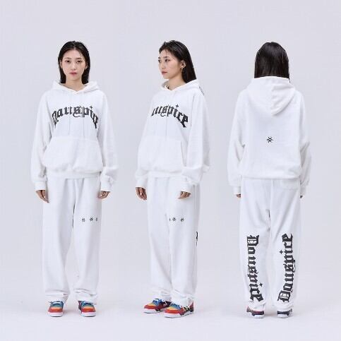 ☆Stray Kids ハン 着用！！【DAUSPICE】Logo Hoodie White | もごつ