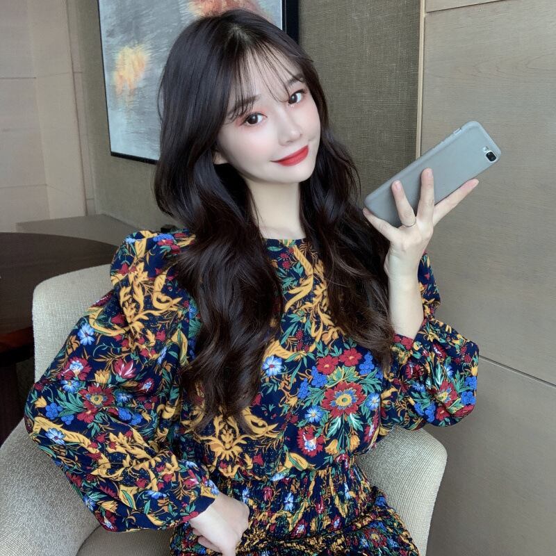 【新作】【送料無料】 ランタンスリーブ春花スリムウエスト春と秋のドレスの女性の春ドレス 2023 新レトロハイウエストヒップスカート 0235930582667