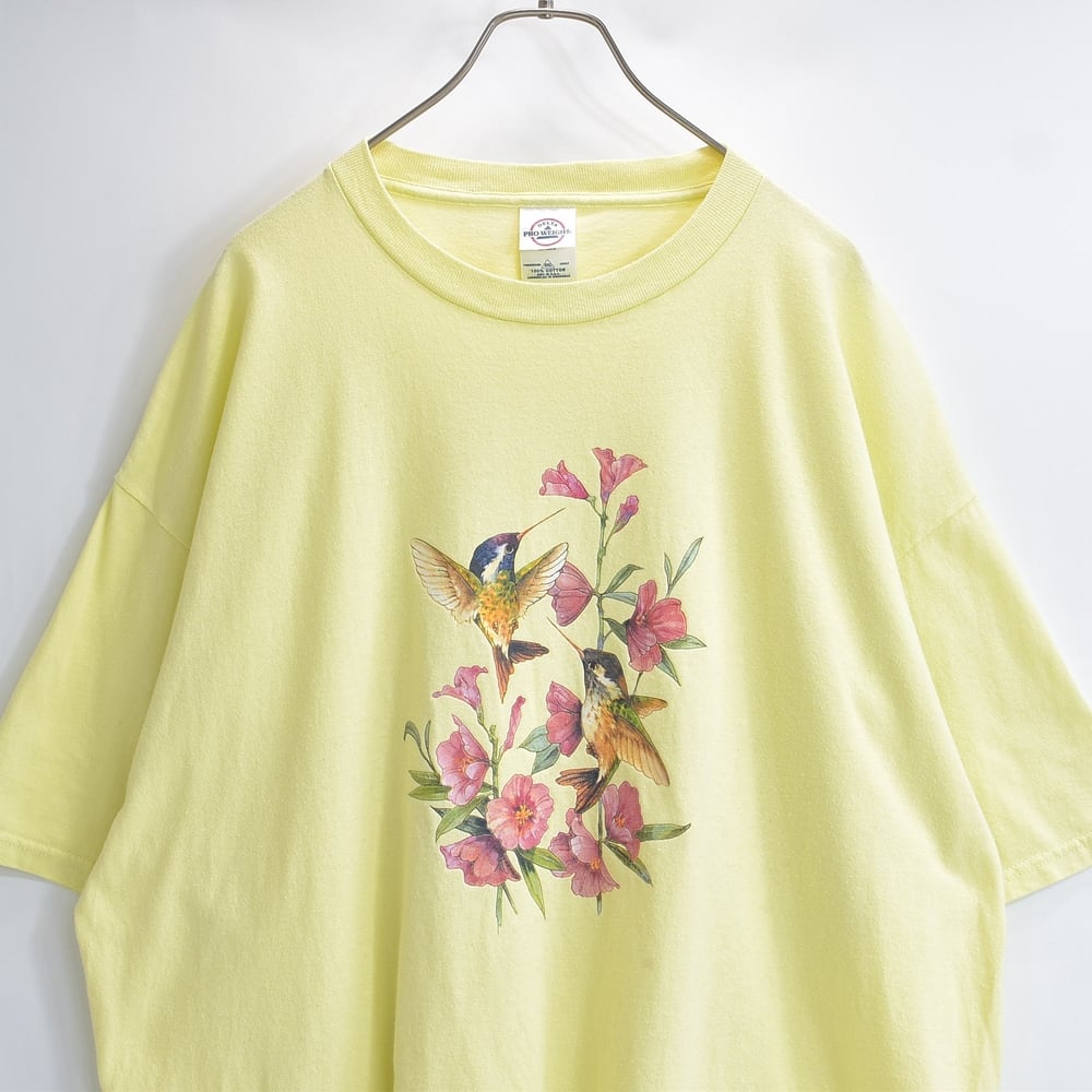00s DELTA デルタ プロウェイト クルーネック 半袖Tシャツ ハチドリ 花柄 プリント アニマル フラワー ライトイエロー USED ヴィンテージ ビンテージ 古着 メンズ 2XLサイズ