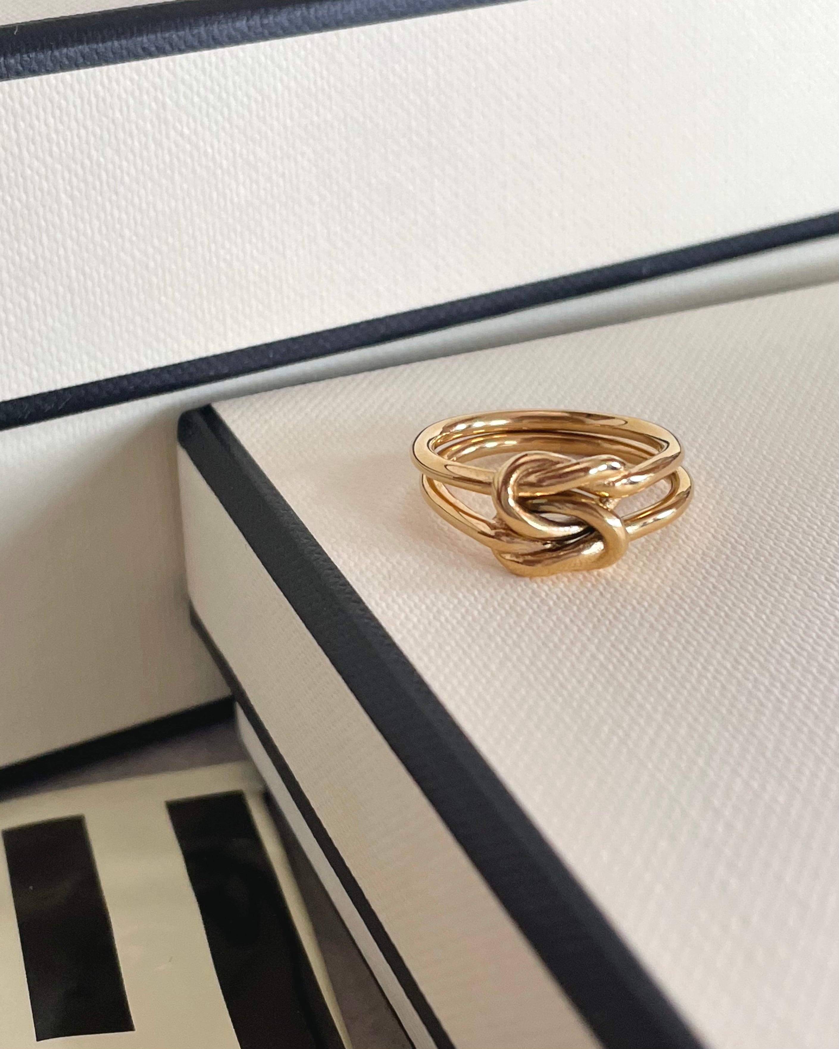 RING | s o i e【 ｿ ﾜ 】多くの芸能人の皆様にもご着用頂いている大人