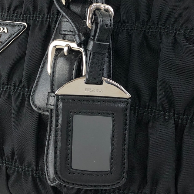 PRADA プラダ ショルダーバッグ ブラック トライアングルロゴ ナイロン ギャザー 2WAY vintage ヴィンテージ オールド kcds2w