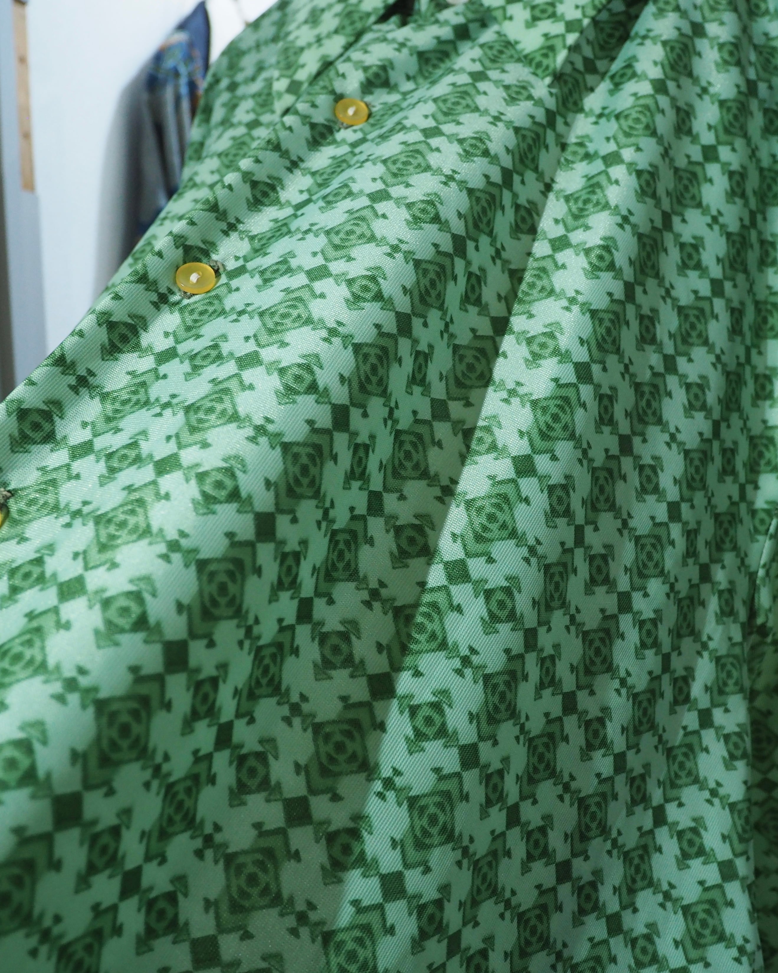 1970 - 80s Geometric rhombus patterns vintage Drape loose shirt