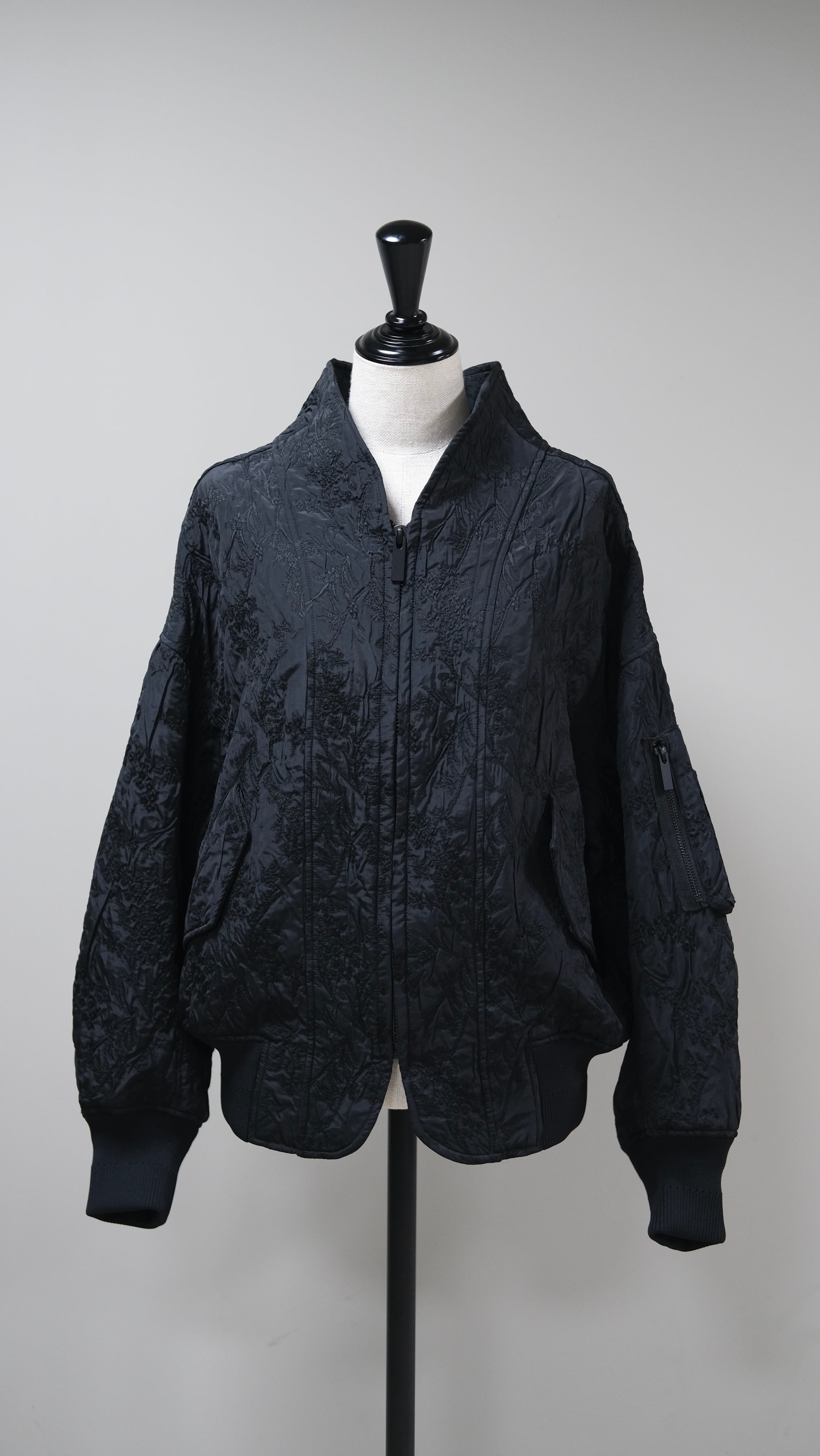 Mame Kurogouchi】MM25FW-JK017 -black- | loop