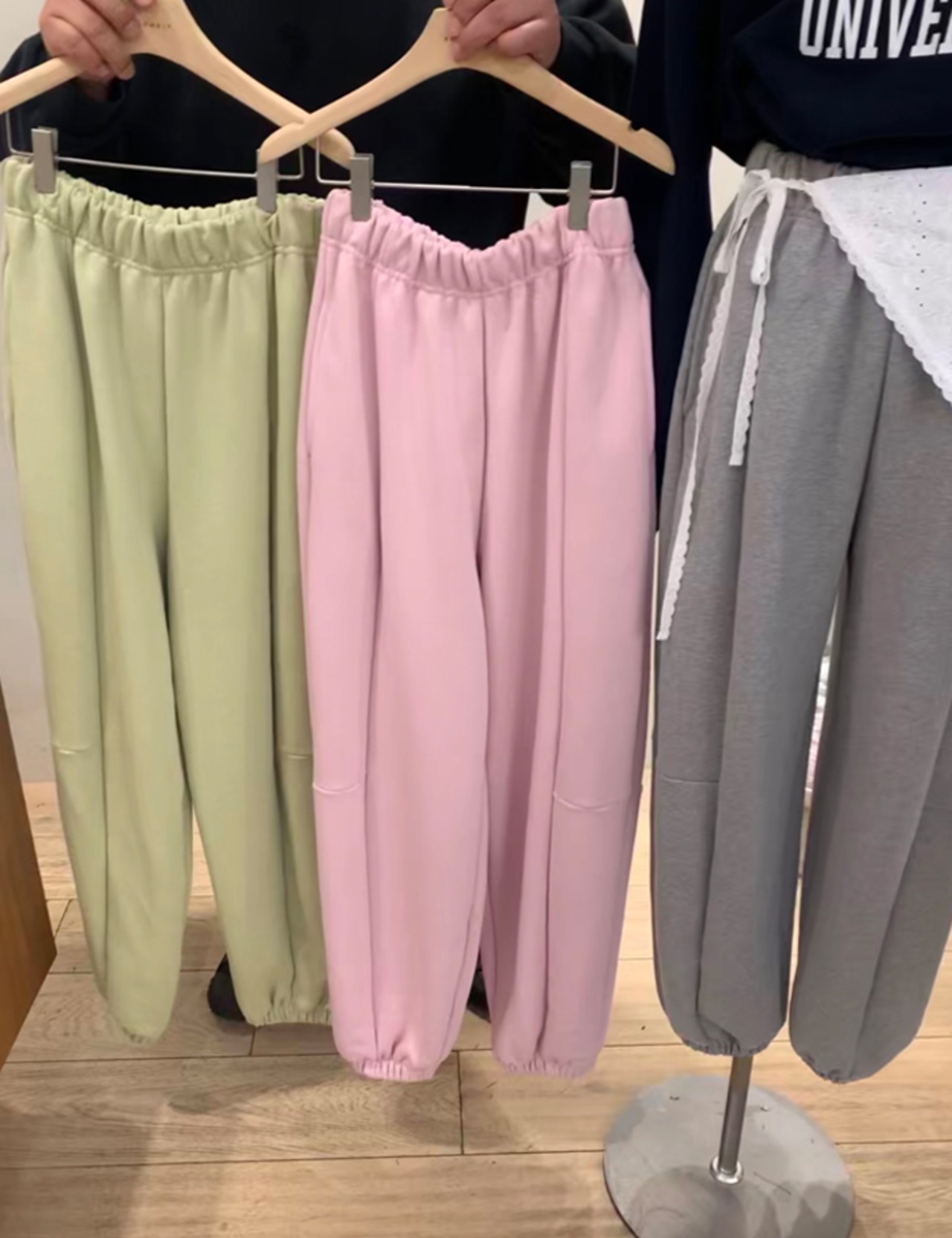 【新作5％OFF・3日間】Center-line Jogger Pants_3colors