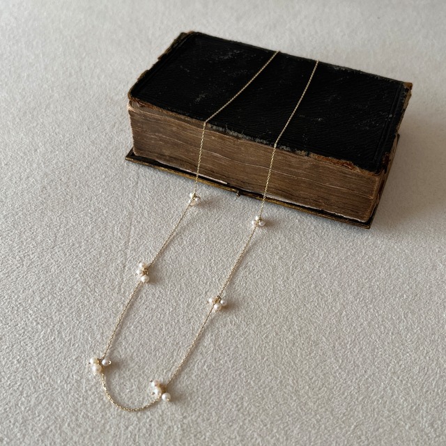 K10 パールのフラワーステーションネックレス