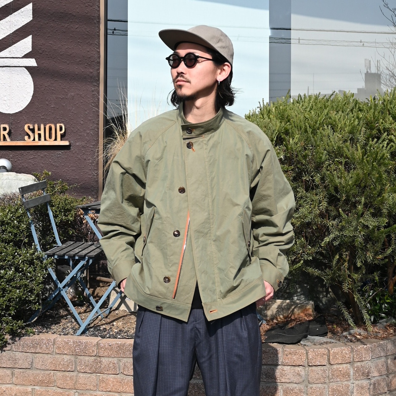 山内(ヤマウチ)ミリタリージャケット、KUON(クオン)襤褸スウェットコーディネート