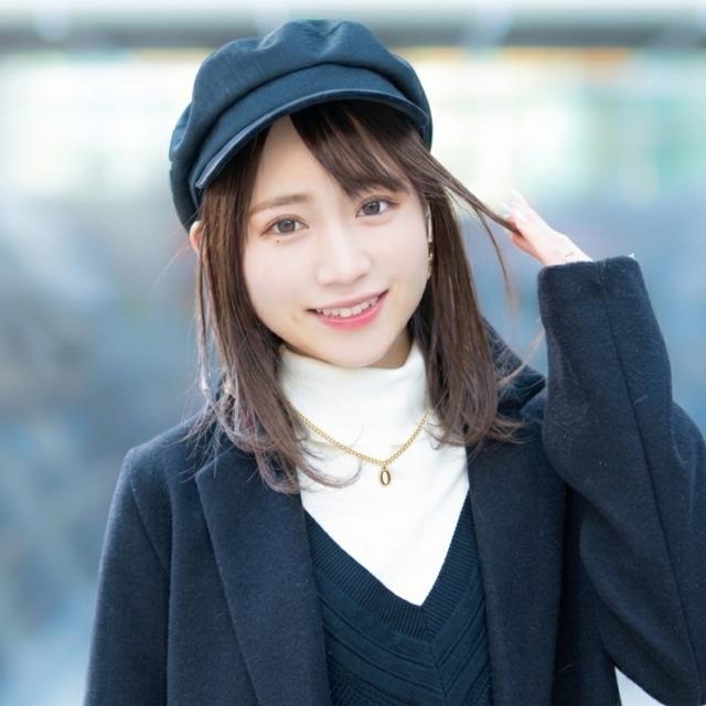 Oイニシャルペンダント}