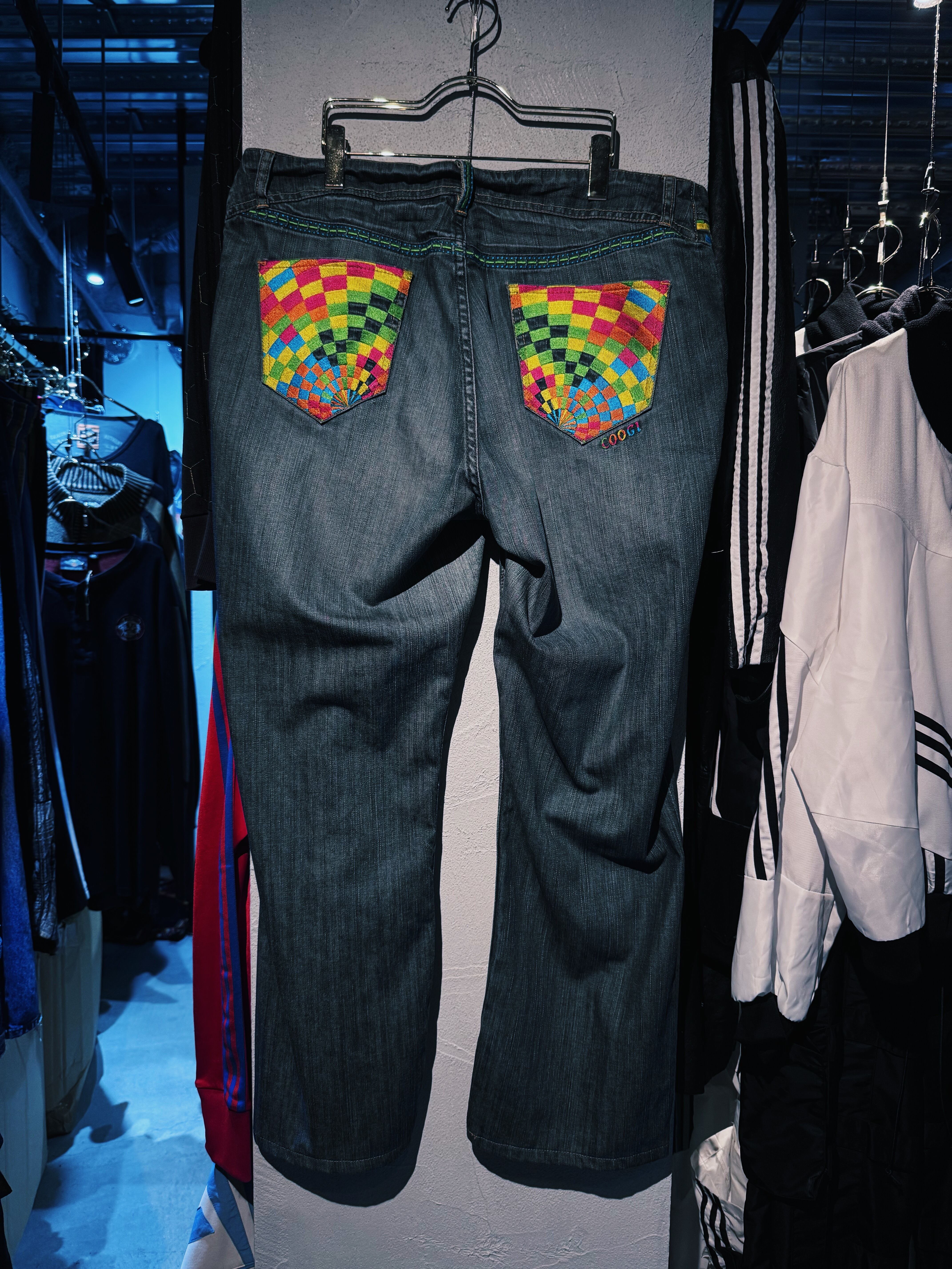 【D4C】"COOGI" trivial embroidery design denim pants