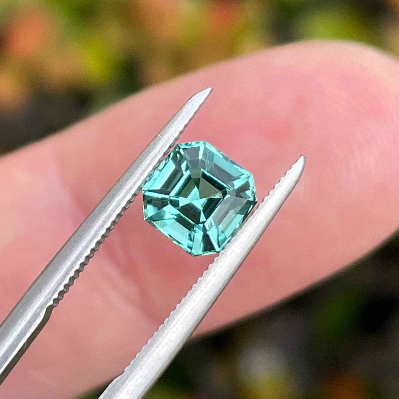 ラグーントルマリン アッシャーカット6x6mm, 1.15ct ナイジェリア産