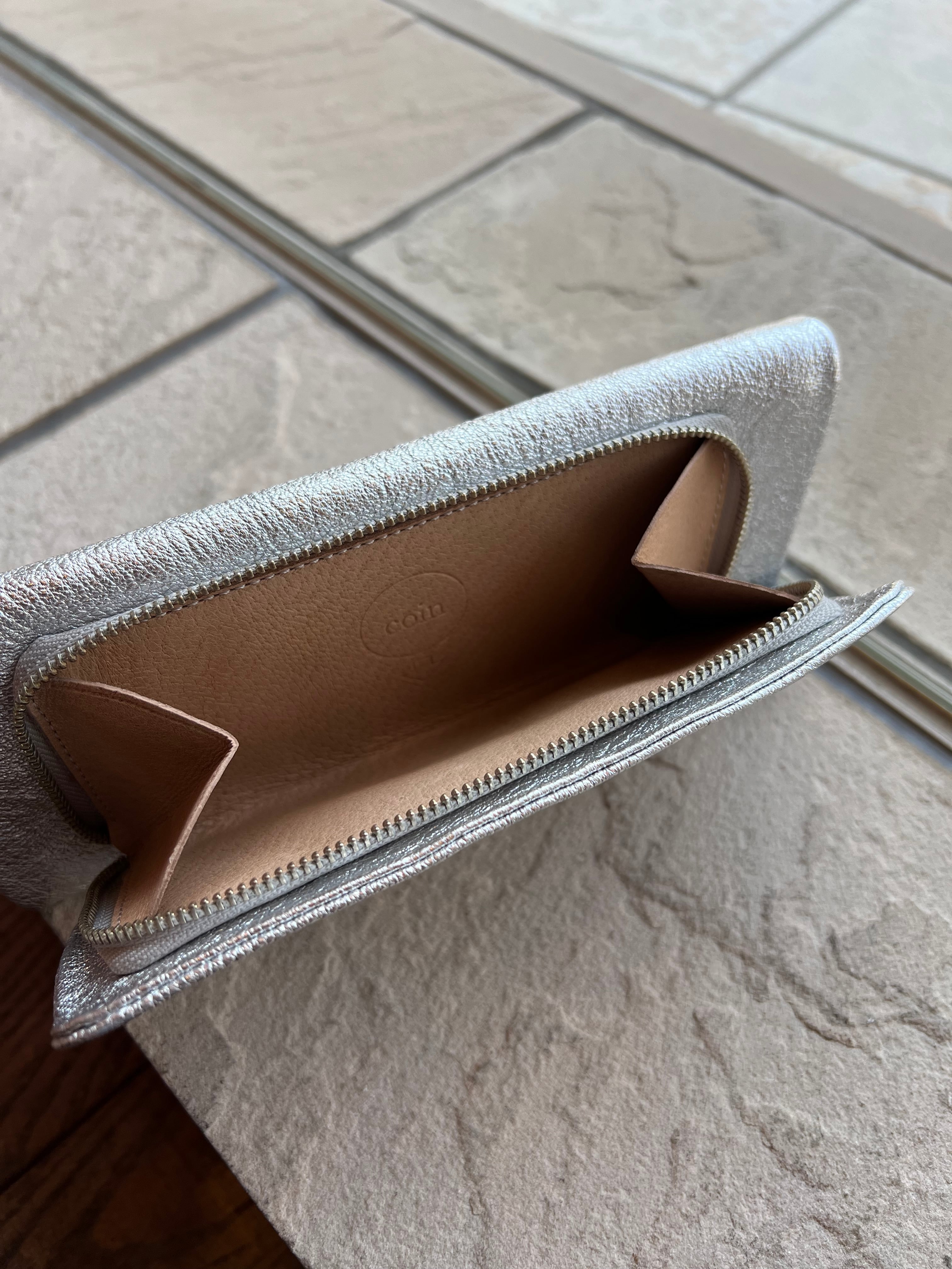 ebagos / ソフトメタリック ソフト長財布 | anouk