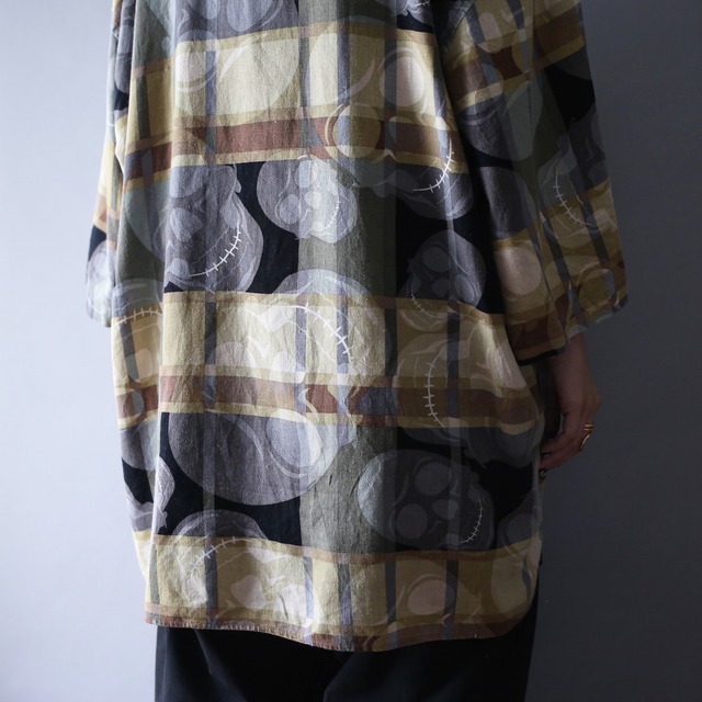 "TRUST" scull × check pattern XXXL over silhouette shirt