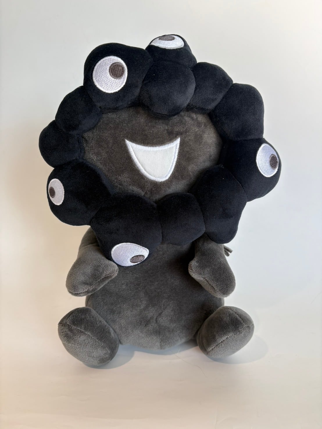 第2次受注】EXPO2025 ミャクミャク お手玉風ぬいぐるみ(M) 黒