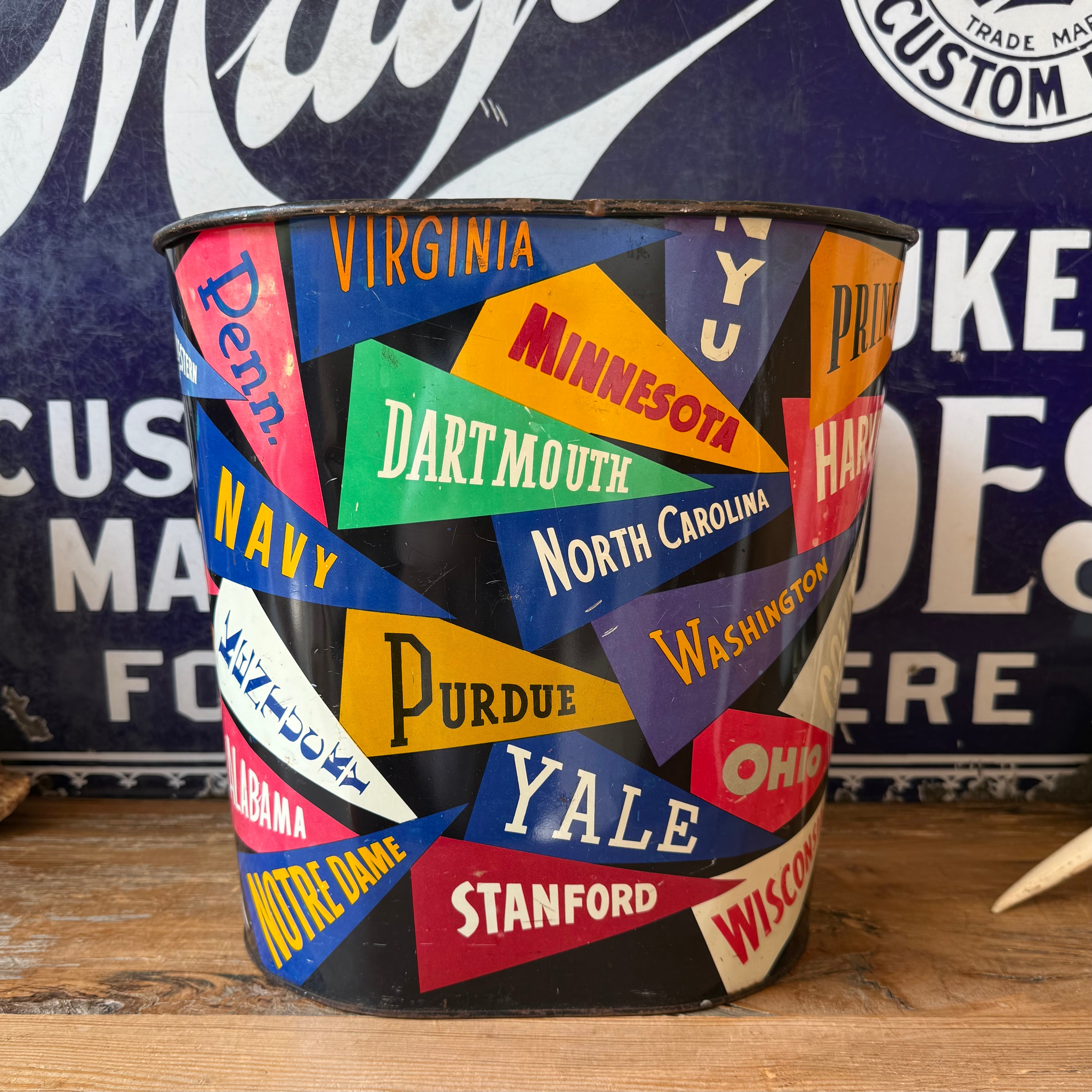 Vintage Pennant Trash Can ペナント ビンテージ University