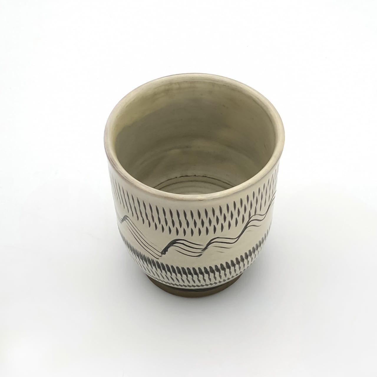 小鹿田焼 小袋窯 湯呑 飛びかんな/櫛描き 白 口径約8cm 陶器 和食器 民