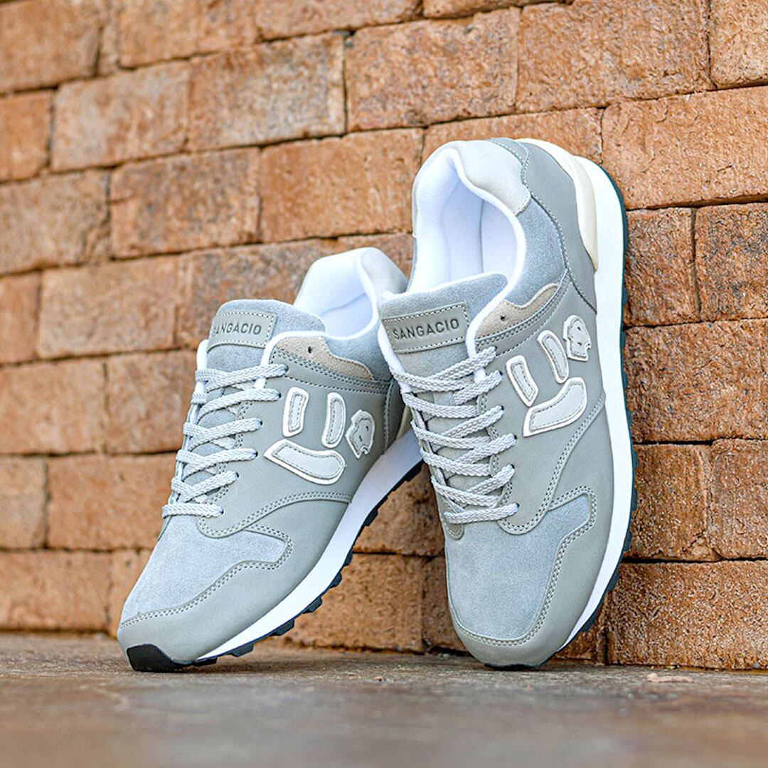 【最終価格】sangacio　にゅ〜ずスニーカー23.5レディースサイズ【新品】 抽選販売｜にゅ～ず『GRAY』10周年限定モデル 10/27抽選分