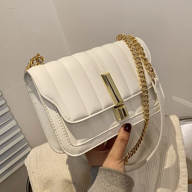 レッドチェーン シングル スクウェア メッセンジャーバッグ Tiancai_Wing_Bag11527595608