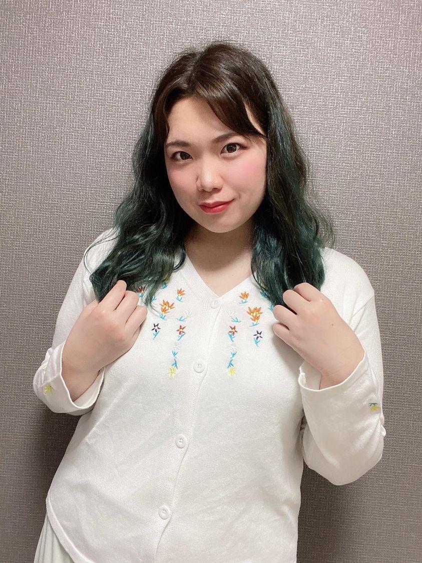 春の風を感じさせる大人可愛い1着 フラワーニットカーディガン 刺繍 薄手カーディガン 長袖 フェミニン カジュアル 大きいサイズ 韓国 CH8583