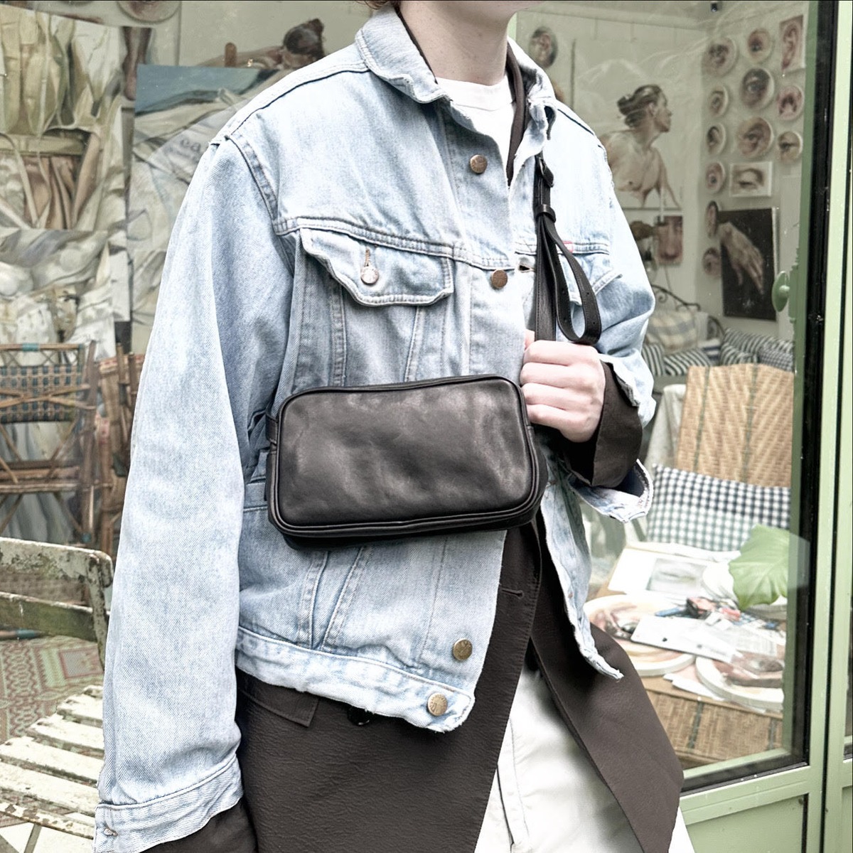 203ABG02 Leather shoulder bag 